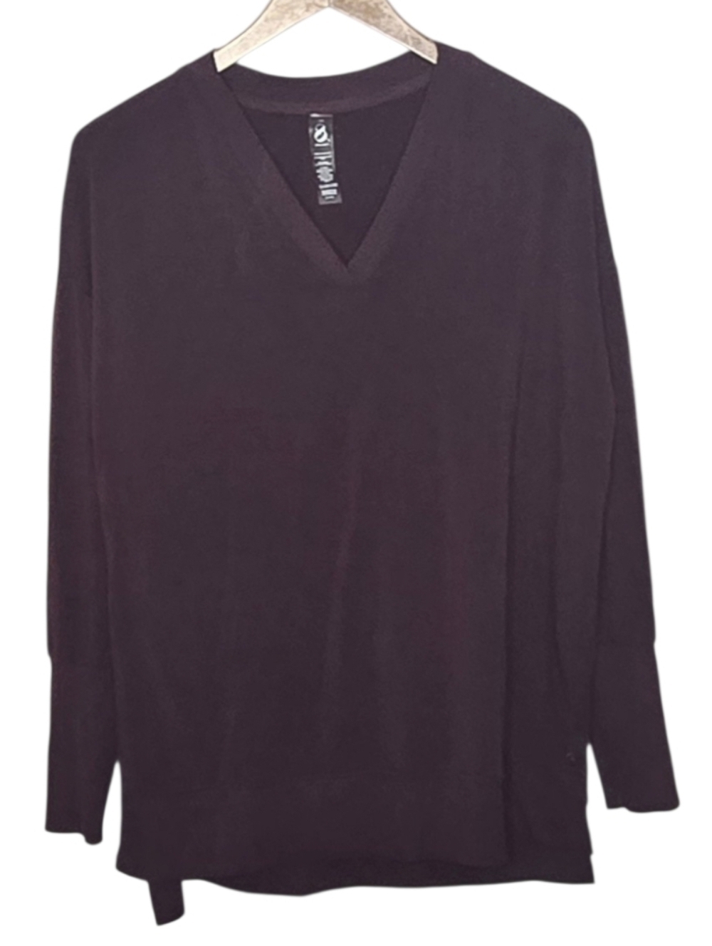 Lou & Grey V-neck Pullover Sweatshirt Cranberry Maroon